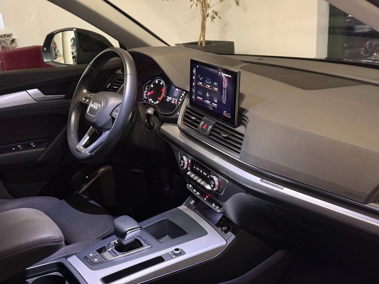 Audi Q5 40 TDI 204 CV quattro S tronic Business Advanced