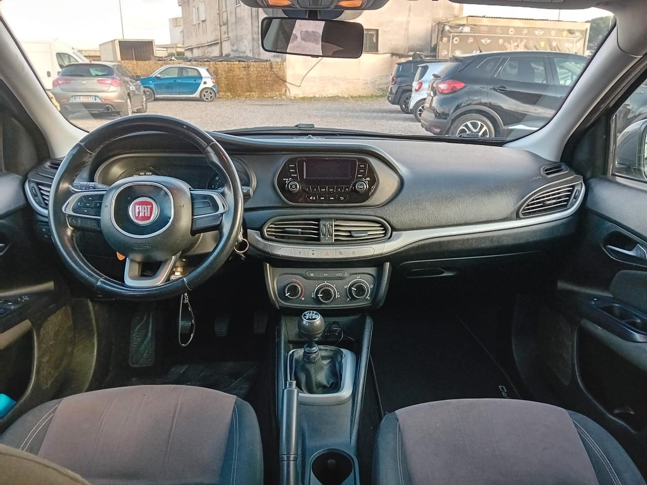 Fiat Tipo 1.6 Mjt S&S SW Lounge
