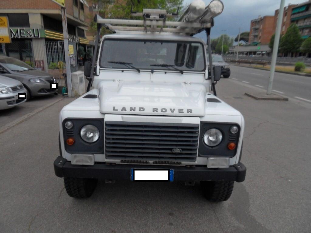 Land Rover Defender 90 2.2 TD4 Station Wagon N1