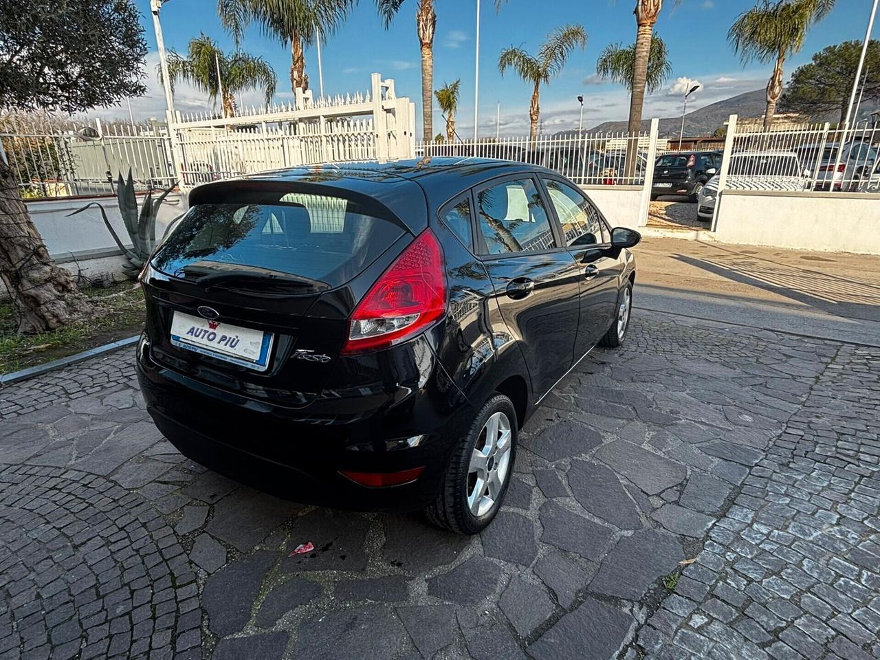 Ford Fiesta Fiesta 1.4 5 porte Bz.- GPL