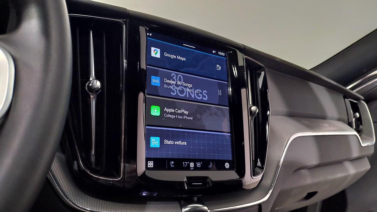 VOLVO Xc60 B5 Mild Hybrid Awd Automatico Plus Dark