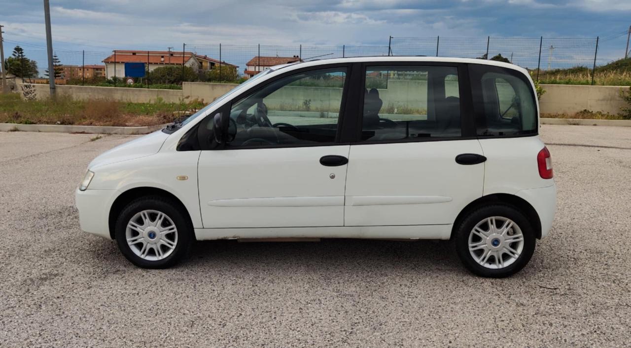 Fiat Multipla 1.6 16V Natural Power Emotion