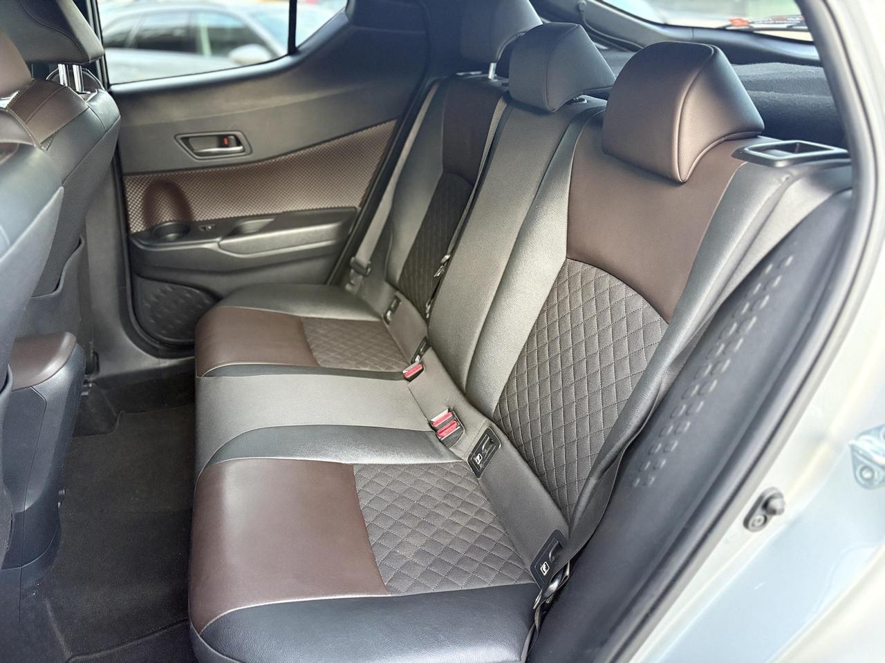 Toyota C-HR 1.8 Hybrid 98CV E6 Lounge - 2017