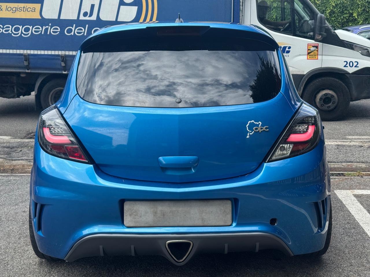Opel Corsa 1.6 T 192CV 3 porte OPC
