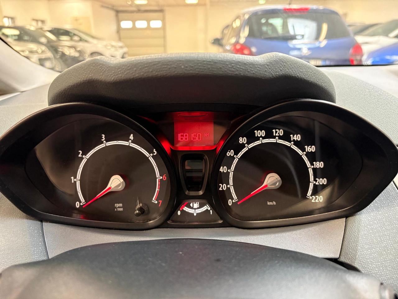 Ford Fiesta 5p 1.2 16v + c/esp 82cv E5