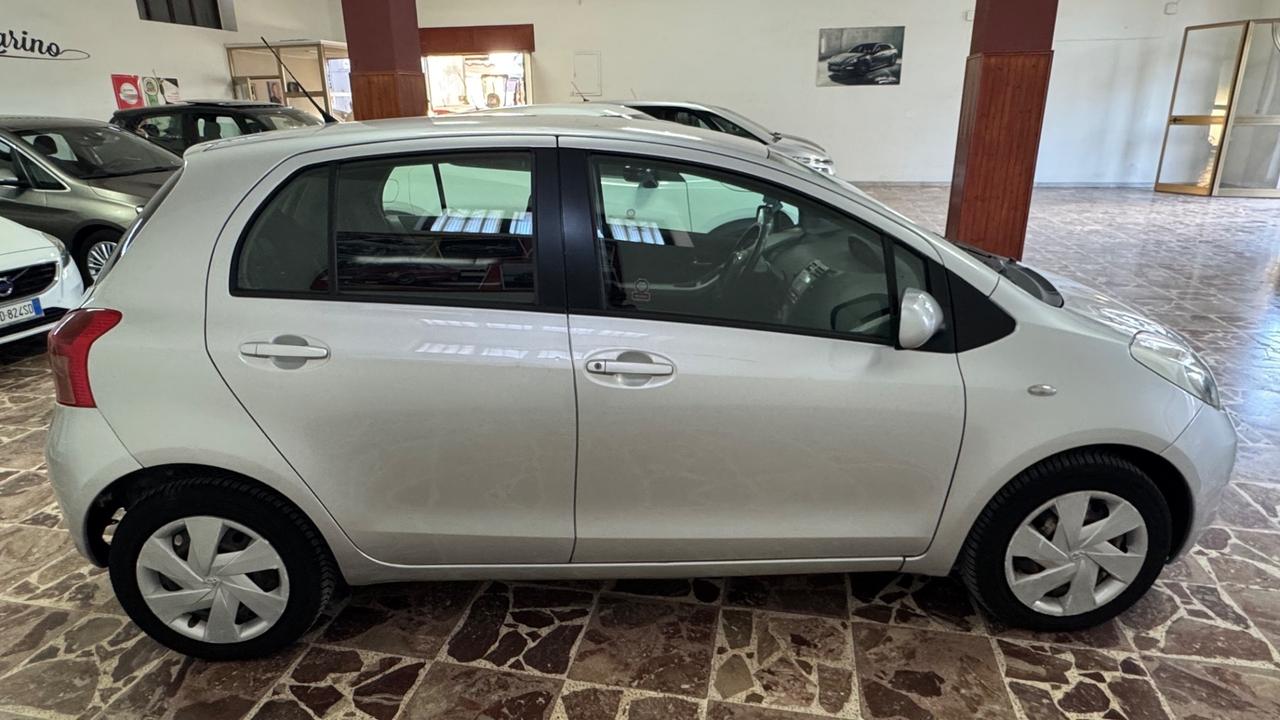 Toyota Yaris 1.3 5 porte M-MT -98.000 km