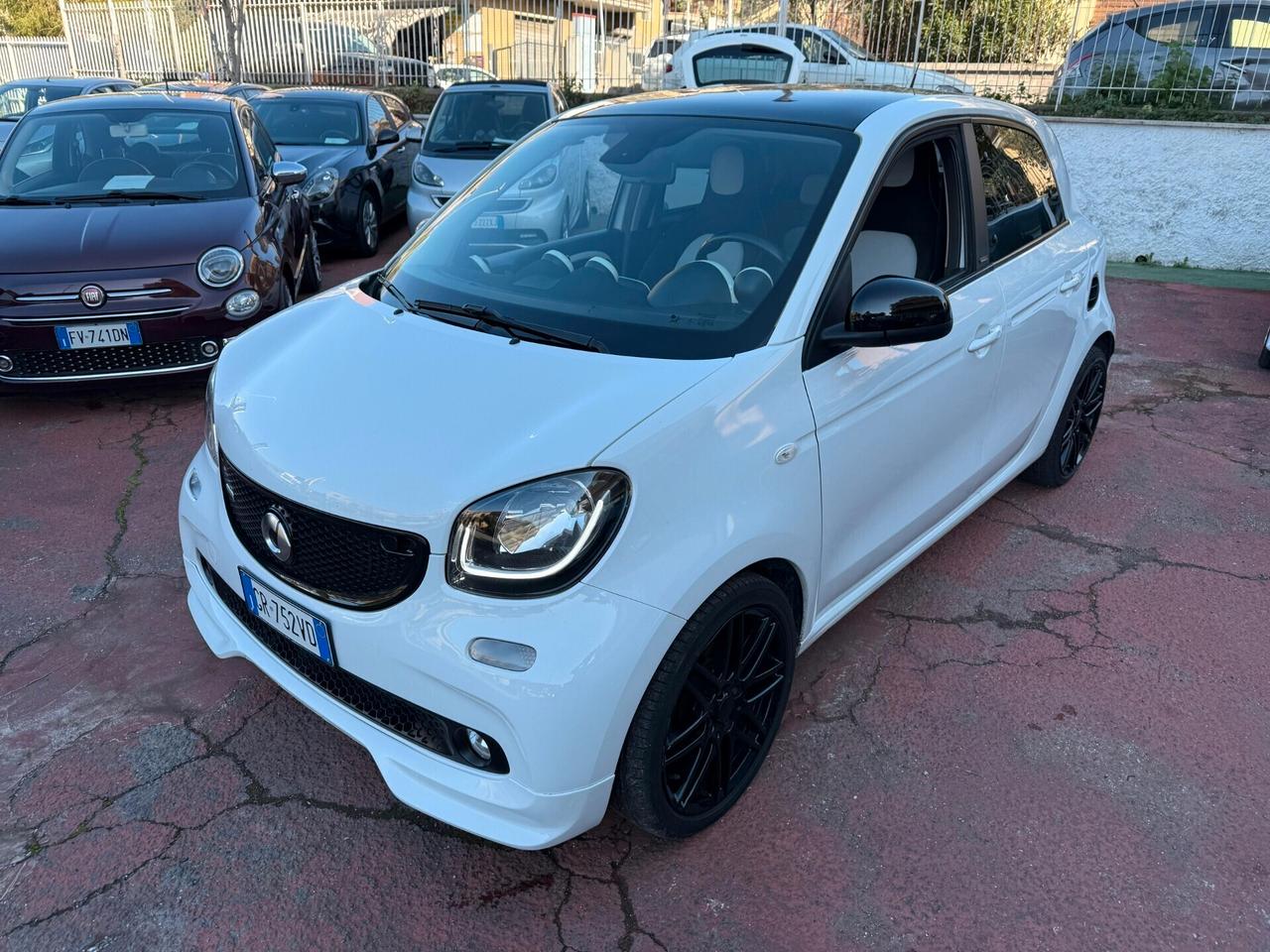 SMART FORFOUR TURBO *ADATTA PER NEOPATENTATI