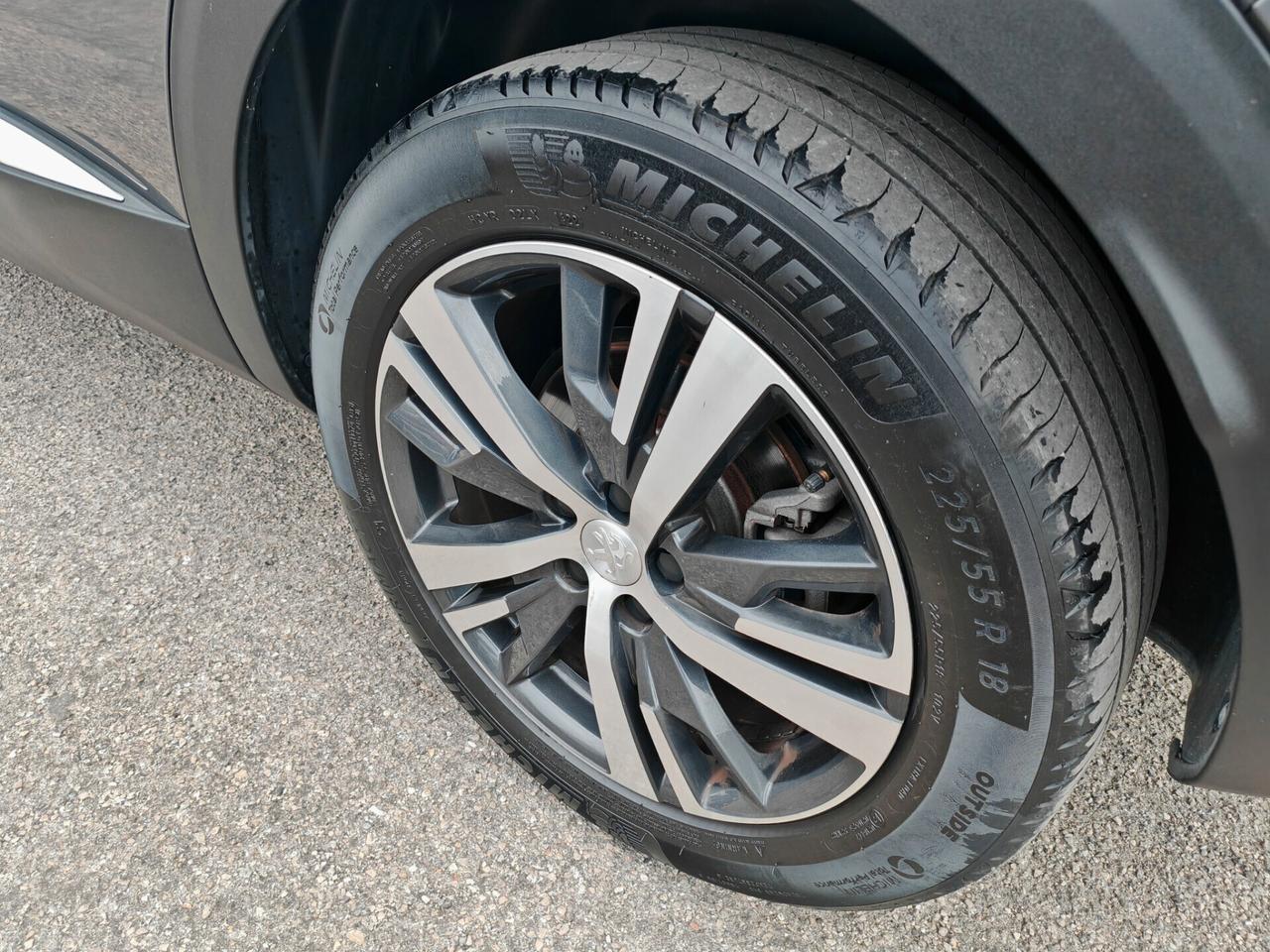 Peugeot 3008 15HDi Allure Pack pelle navig cam2022