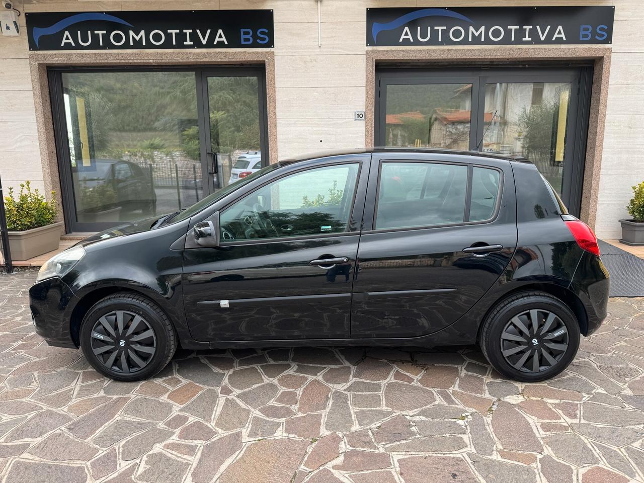 Renault Clio 1.2 16V 5 porte GPL Yahoo!