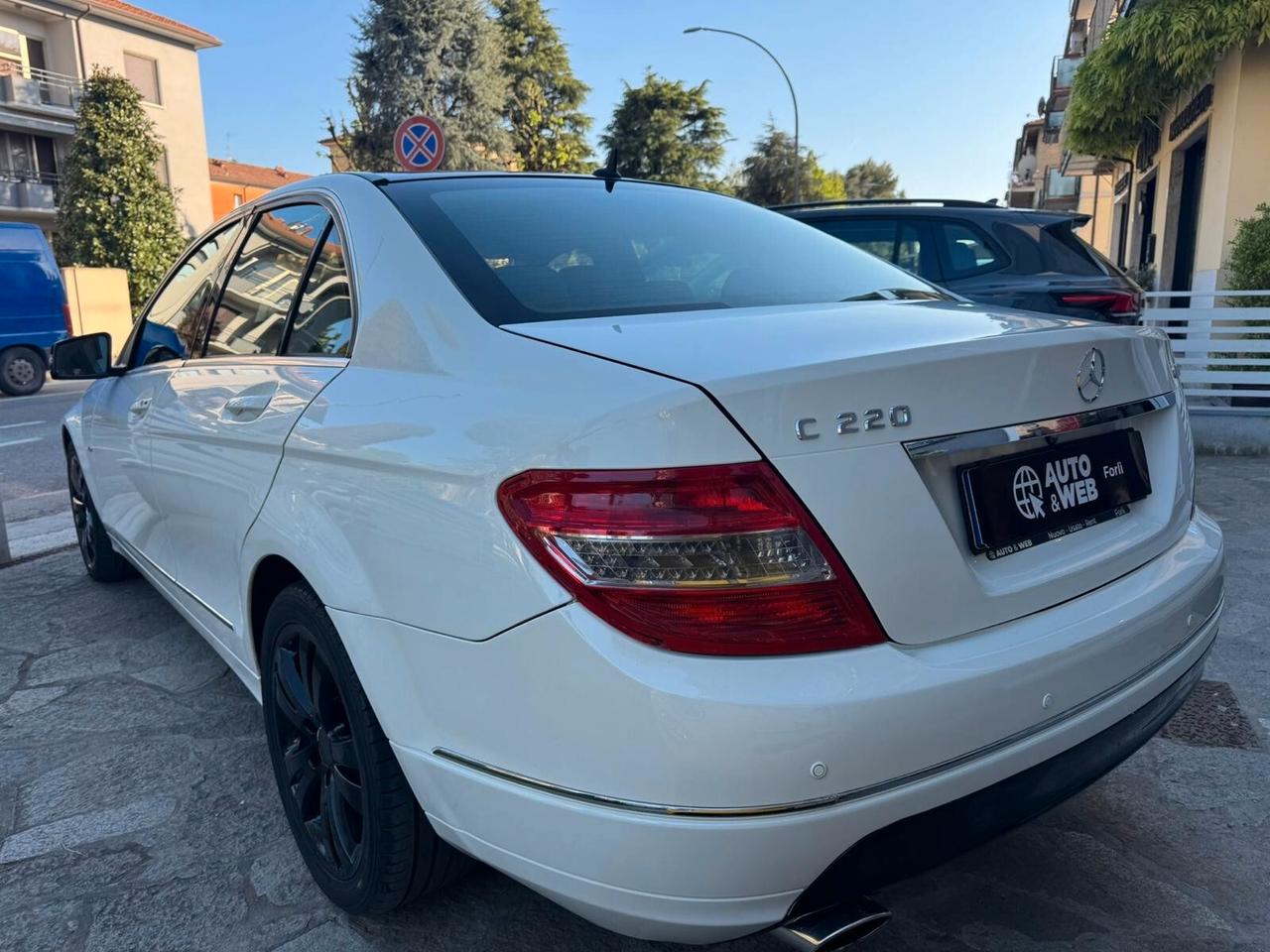 MB C 220 CDI BlueEFFICIENCY AVANTGARD