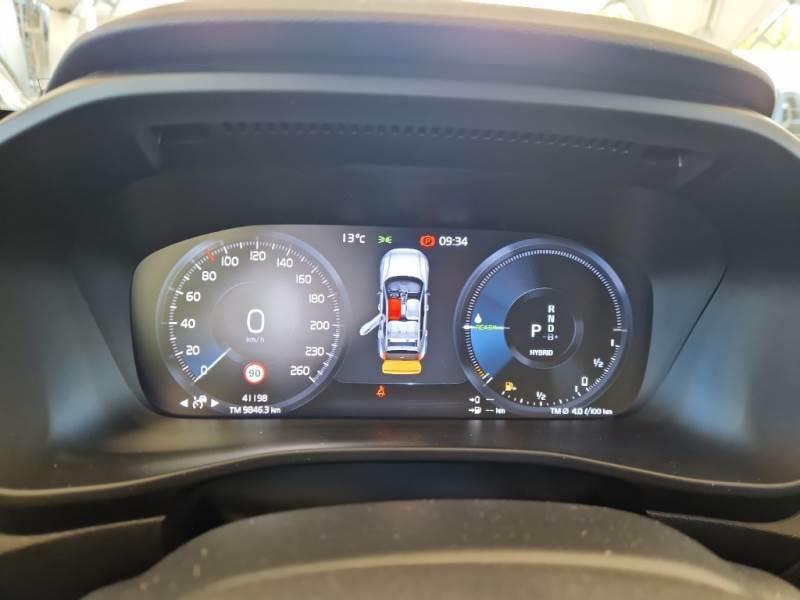 VOLVO XC40 T4 RECHARGE PLUG-IN AUTO PLUS BRIGHT SUV