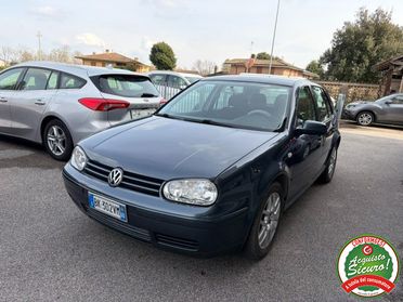 VOLKSWAGEN Golf 1.6 cat 5 porte GPL