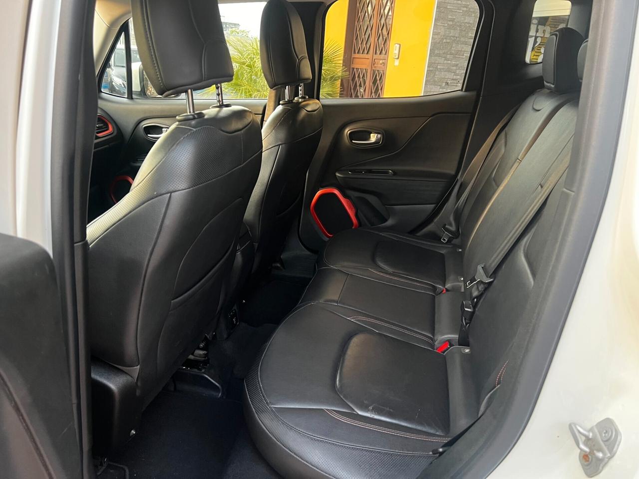 Jeep Renegade 1.6 Mjt 120 CV Limited- NAVI