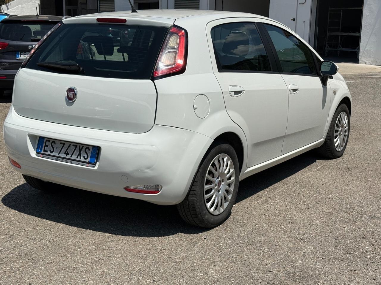 Fiat Punto 1.3 MJT II S&S 85 CV 5 porte ECO Street