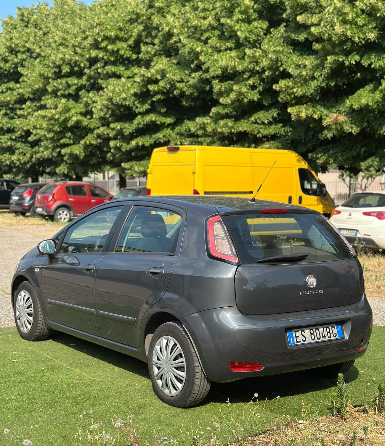 Fiat Punto 1.3 MJT II 75 CV 5 porte Lounge