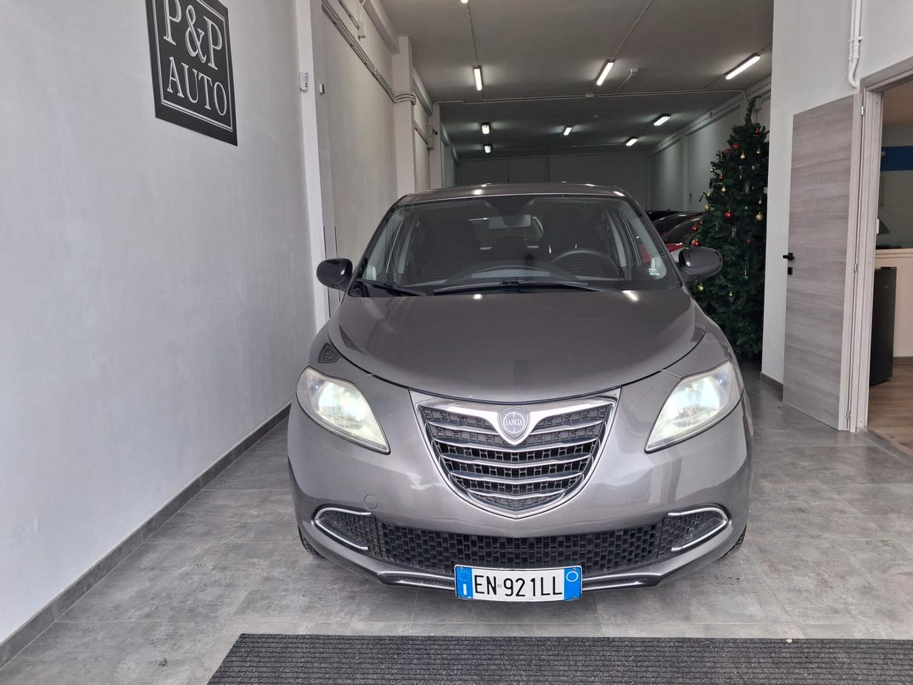 Lancia Ypsilon 1.2 69 CV 5 porte GPL Ecochic Platinum