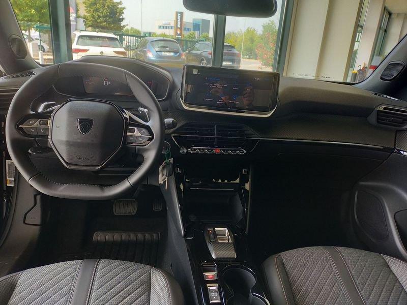 Peugeot 2008 Hybrid 136 e-DCS6 Allure + Vision & Drive KM0