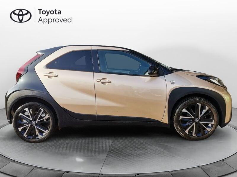 Toyota Aygo X 1.0B (72 CV) Lounge S-CVT