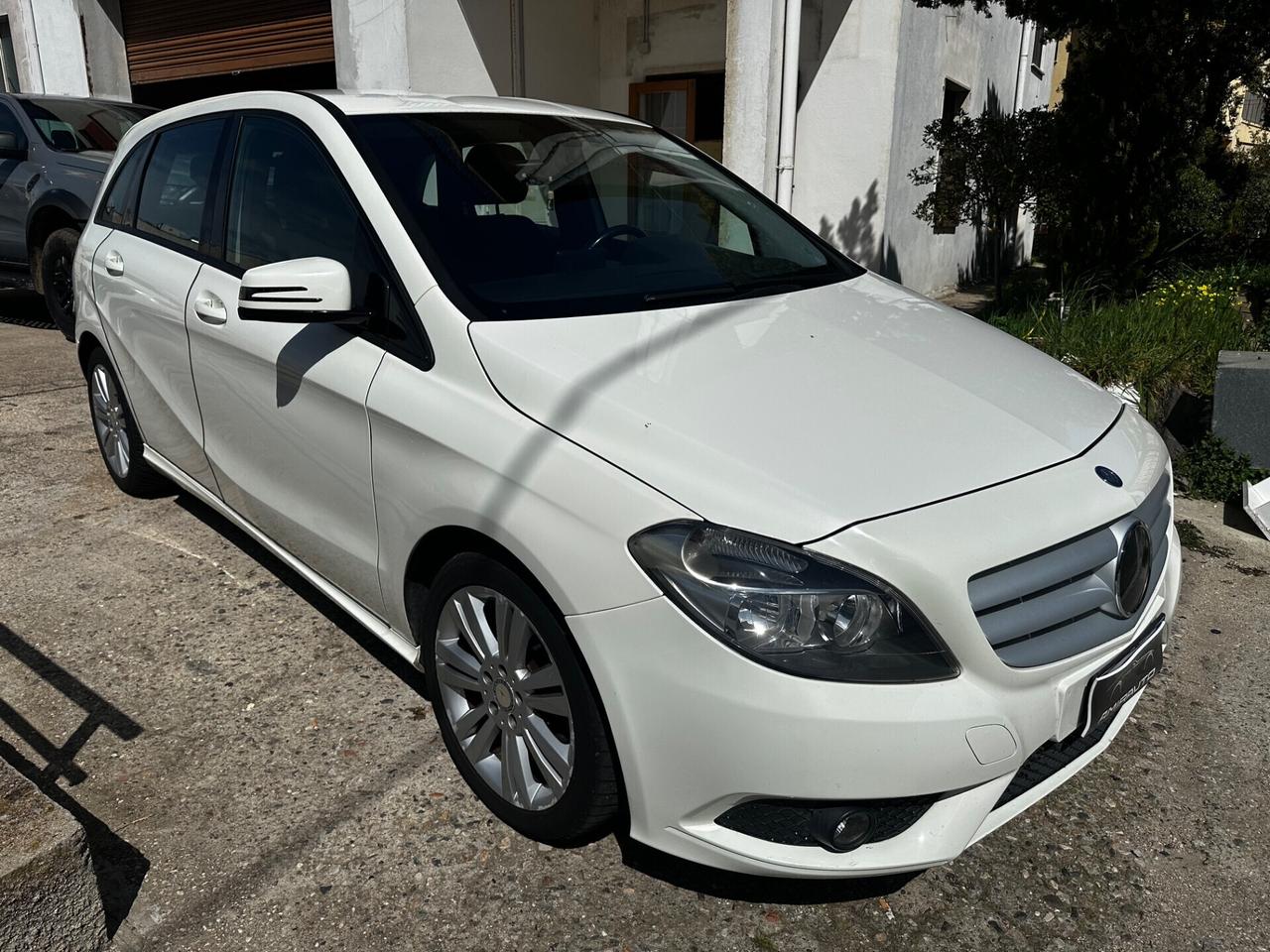 Mercedes-benz B 180 B 180 CDI Automatic Premium
