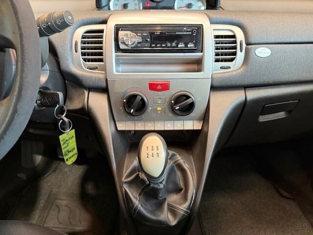 Lancia Ypsilon 1.2 Argento