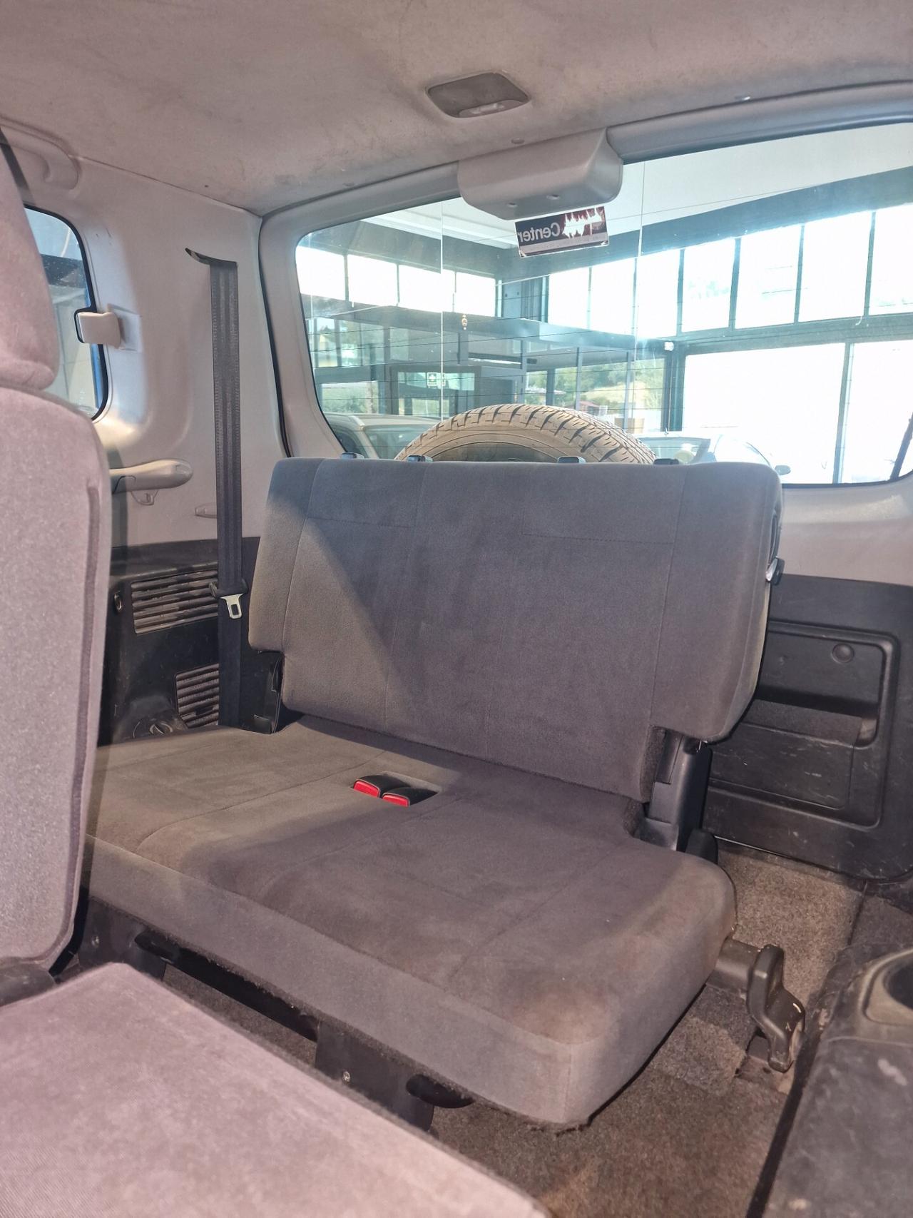 Mitsubishi Pajero 3.2 16V DI-D 5p. GLX 7 posti
