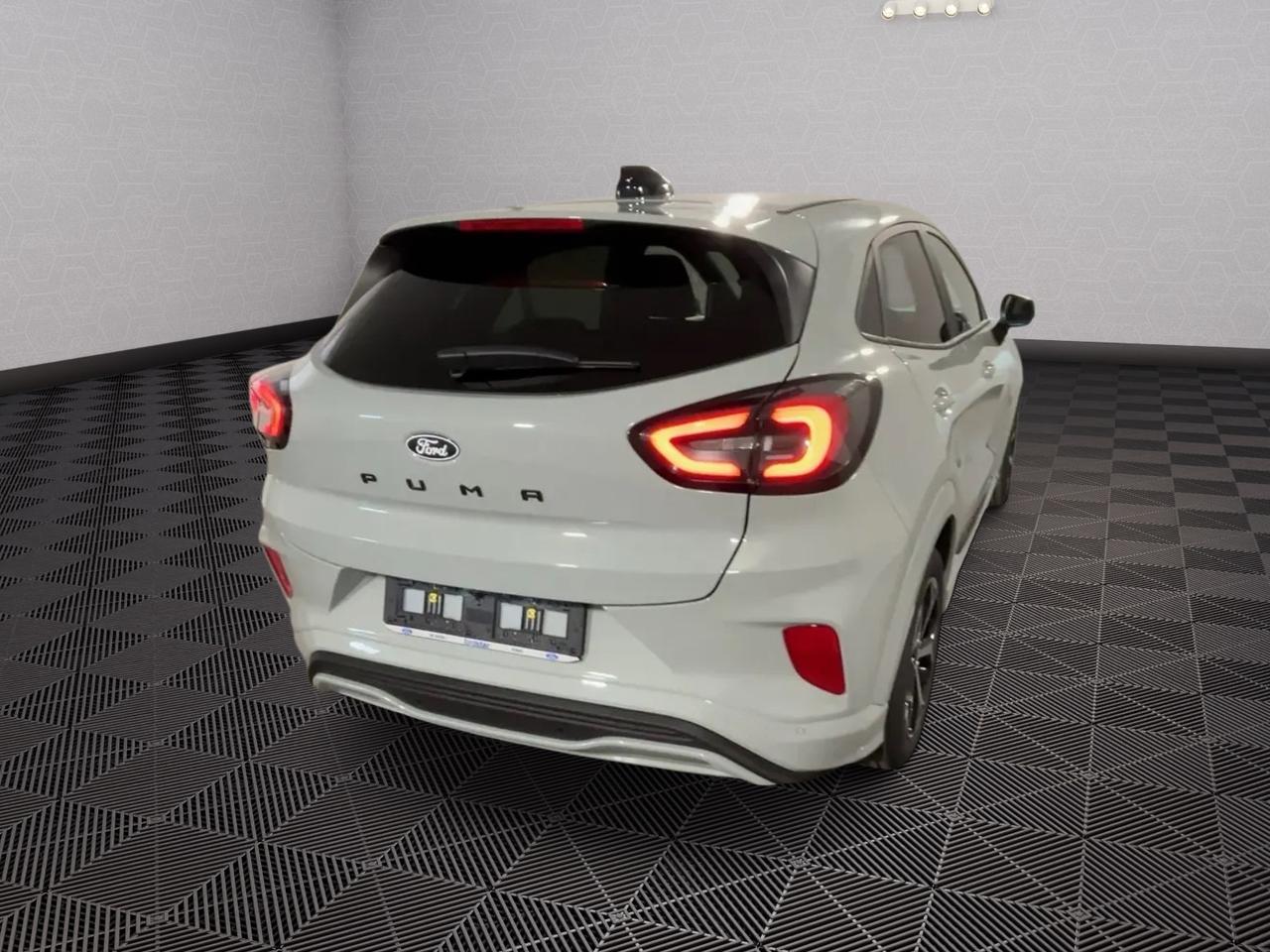 Ford Puma 1.0 EcoBoost Hybrid 125 CV S&S ST-Line