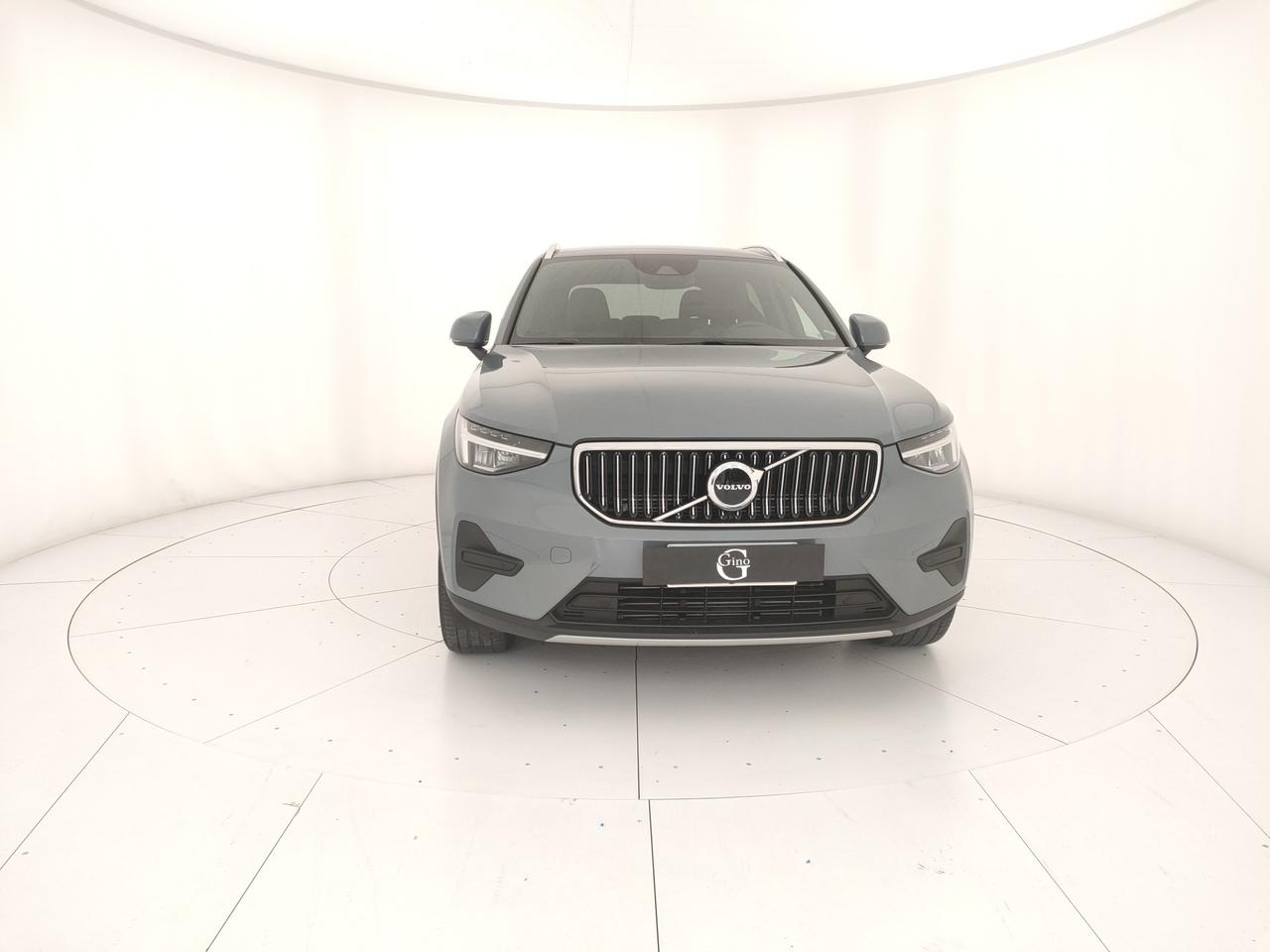 VOLVO XC40 2023 - XC40 1.5 t4 recharge phev Core auto