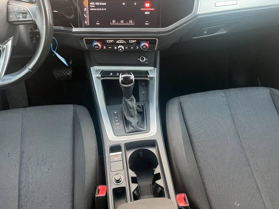 Audi Q3 35 2.0 tdi Business Advanced s-tronic