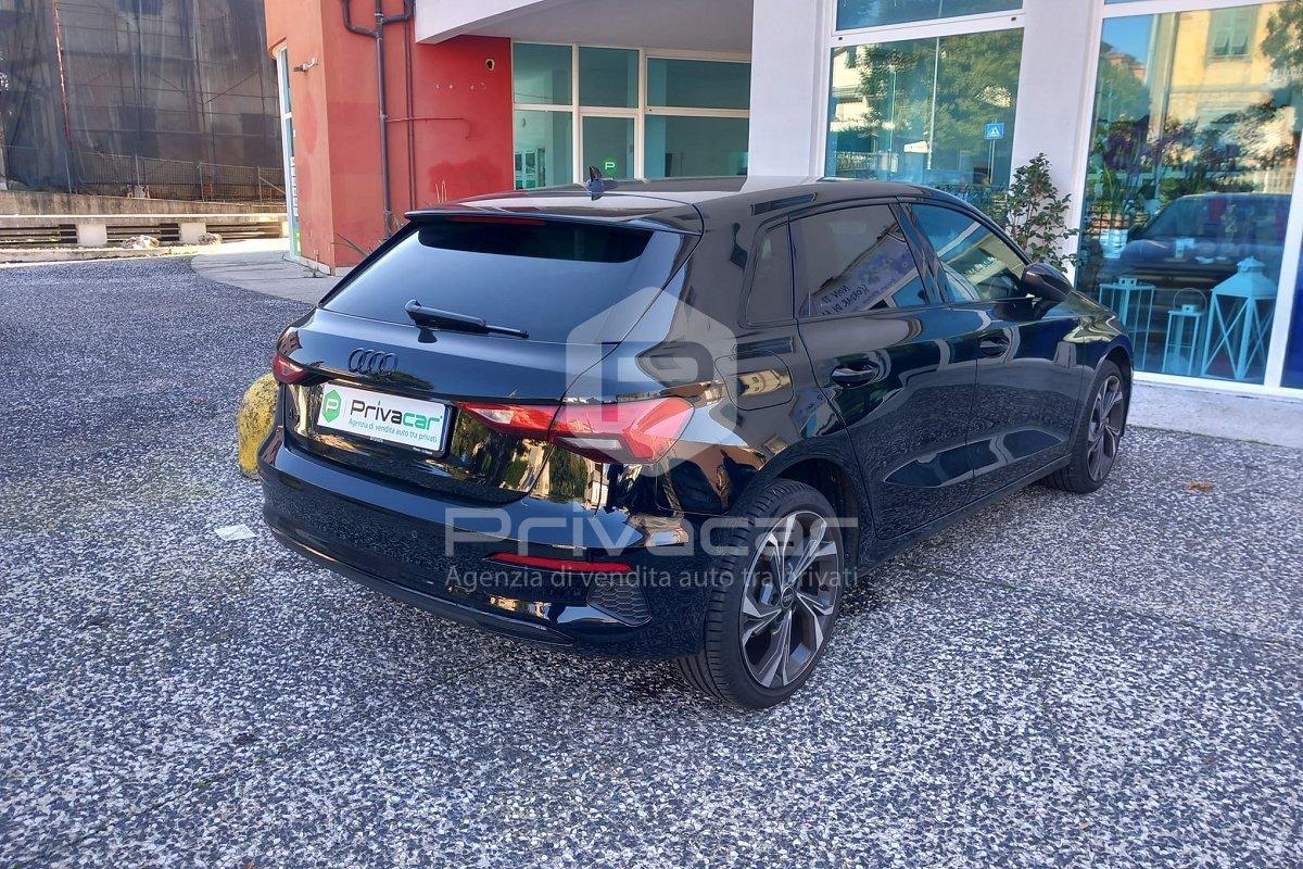 AUDI A3 Sedan 30 TFSI S tronic Business Advanced