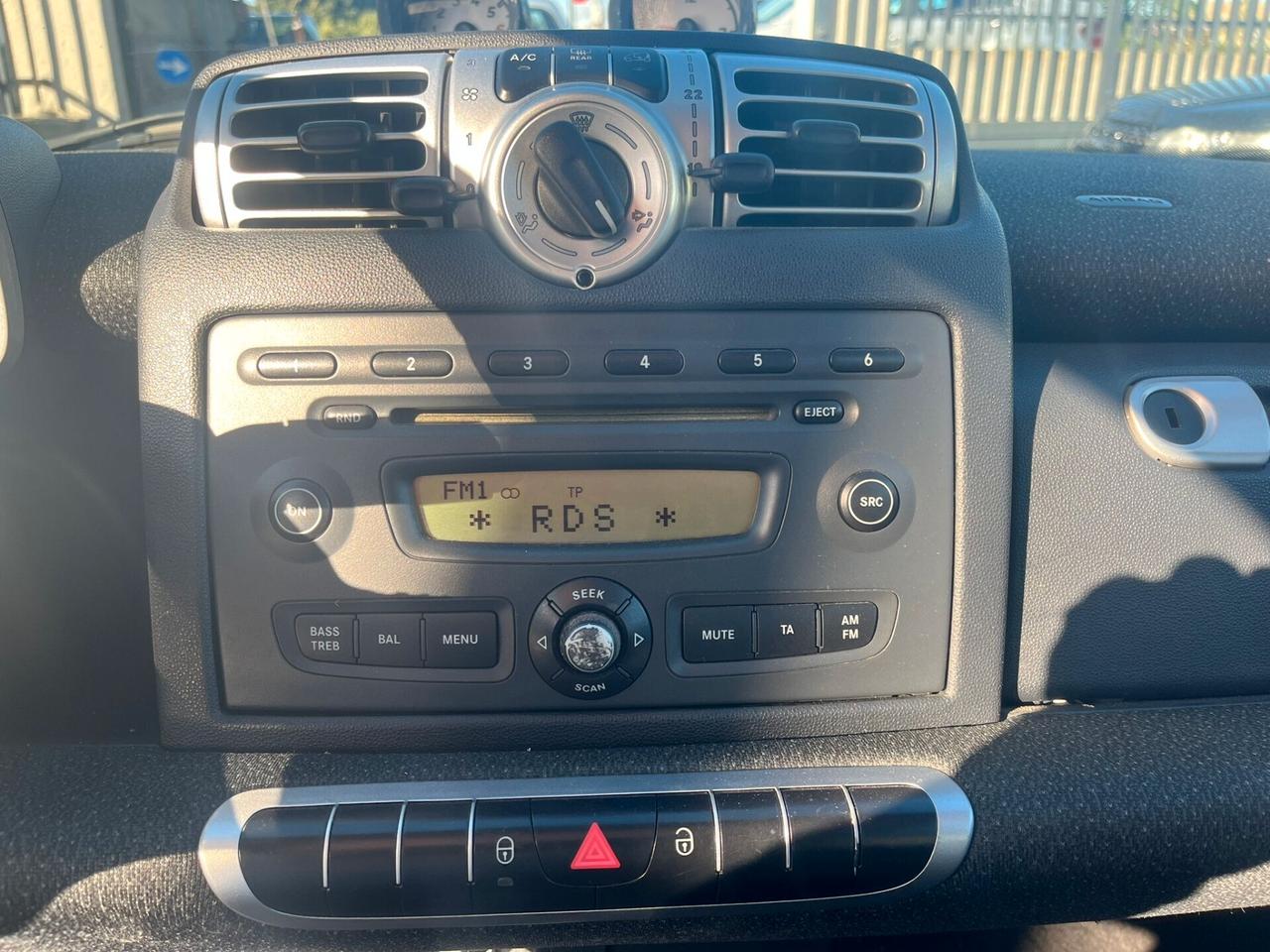 Smart ForTwo 1000 71 cv 52 kW coupé passion