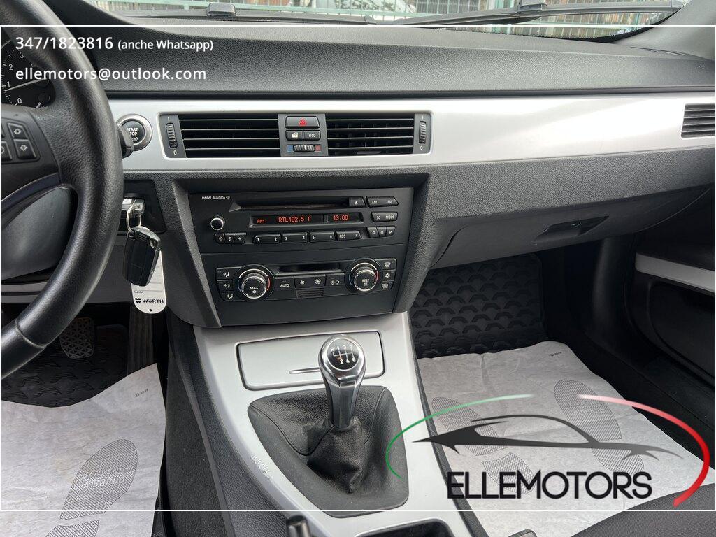 BMW Serie 3 Coupe 325 i Attiva