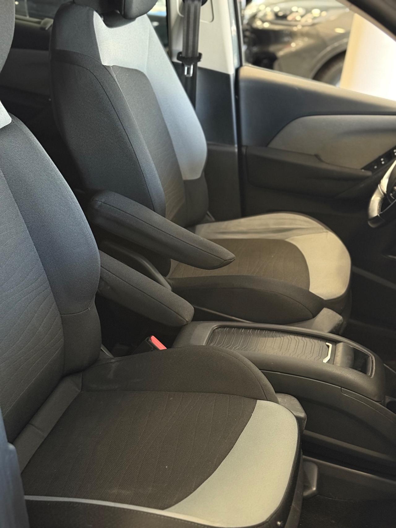 Citroen Grand C4 Picasso BlueHDi 120 S&S EAT6 Exclusive