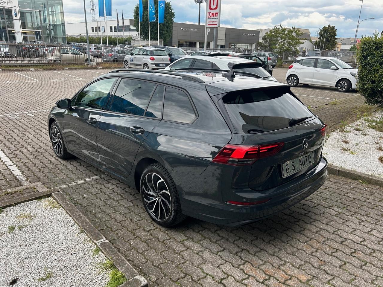 Volkswagen Golf Variant 1.5 tgi 130cv dsg GRANDINATA