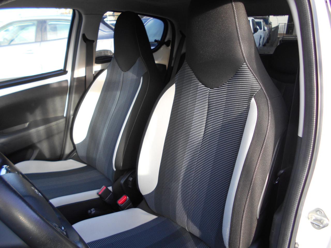 Peugeot 108 PureTech 82 5 porte Allure TOP!