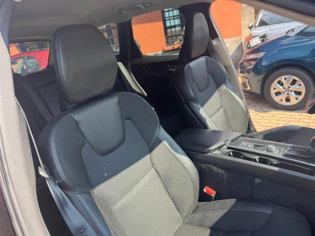 VOLVO XC60 D4 AWD Geartronic Business