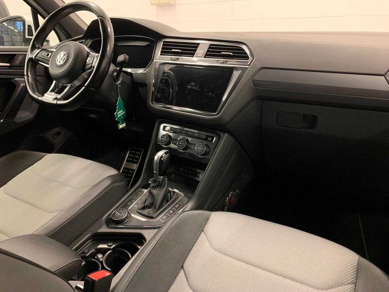 Volkswagen Tiguan 2.0 tsi R-LINE PLUS 180cv dsg