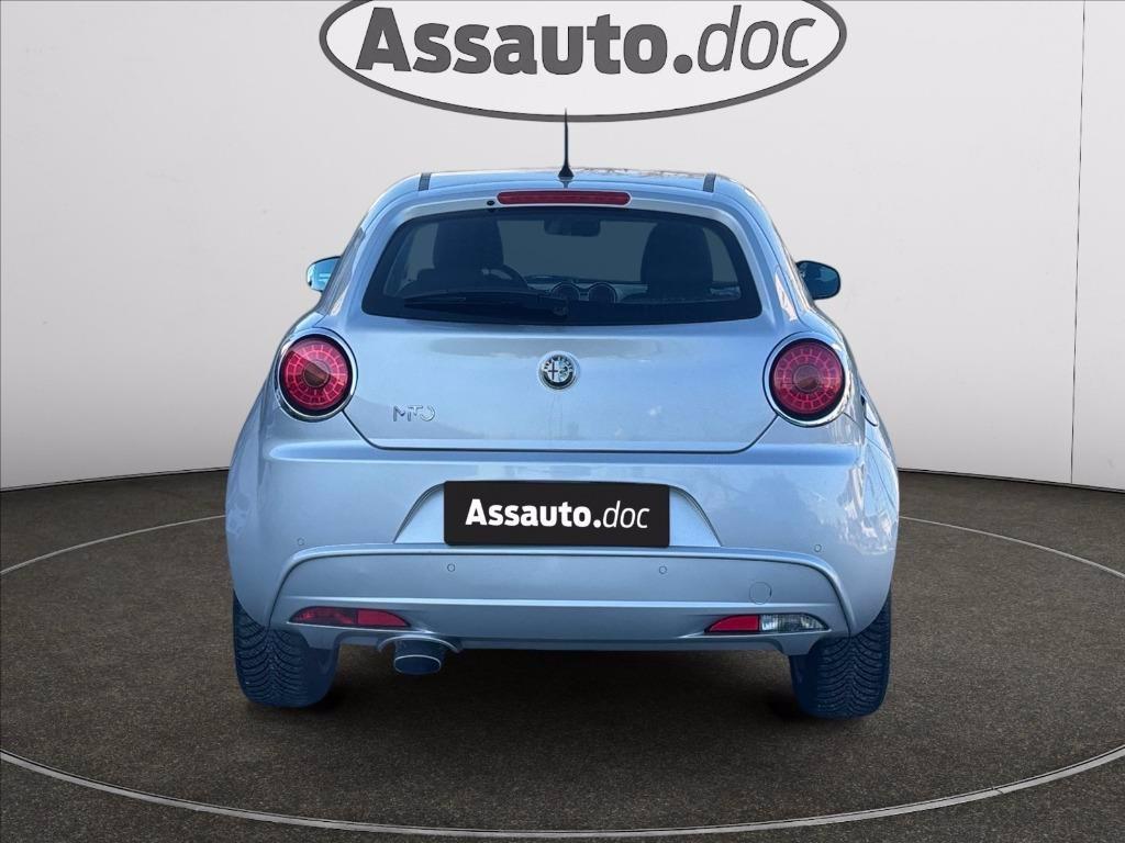 ALFA ROMEO MiTo 1.4 m.air Distinctive 105cv del 2011