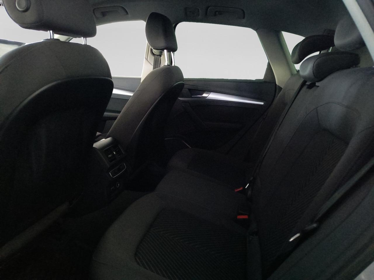 AUDI Q5 II 2020 - Q5 40 2.0 tdi mhev 12V Business quattro s-tronic