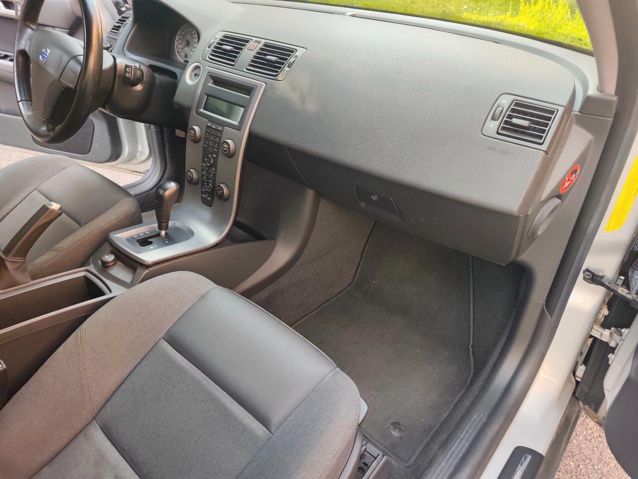 Volvo V50 2.4i 20V automatica 170 cv