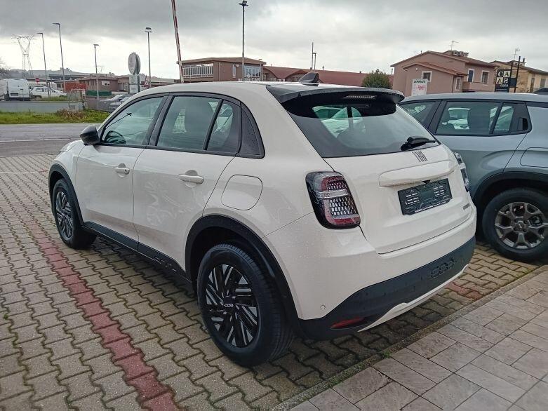 FIAT 600 HYBRID 110 CV DCT MHEV "KM 0"