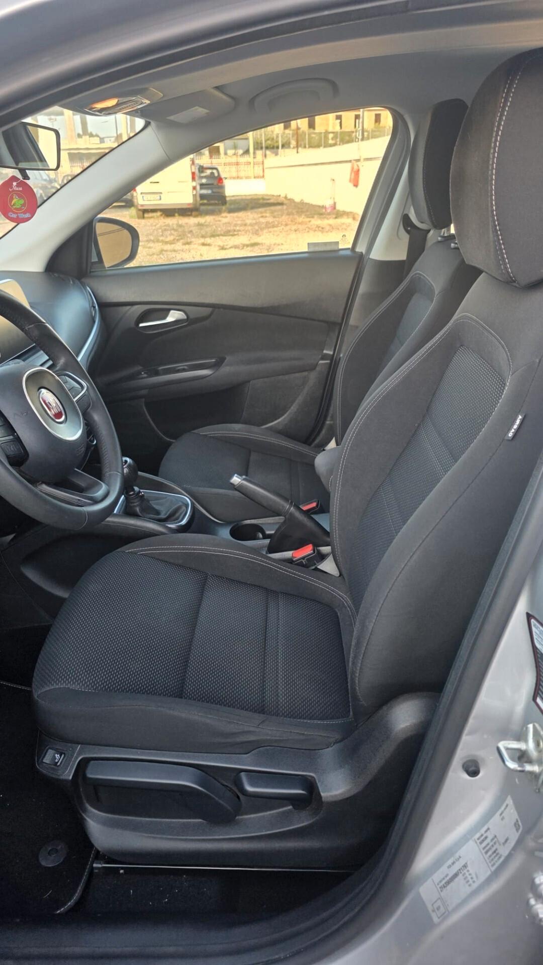 Fiat Tipo 1.6 Mjt S&S SW Lounge