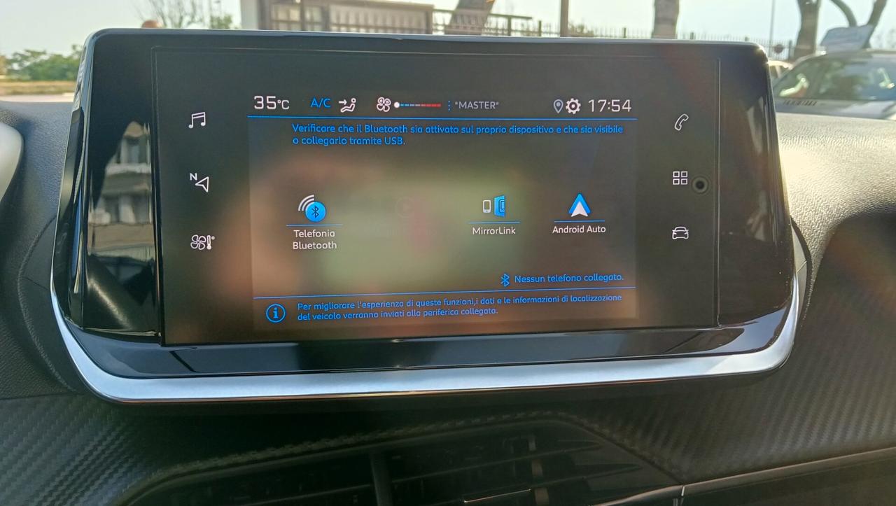 PEUGEOT 2008 1.2 BENZ-PREZZO PROMO!