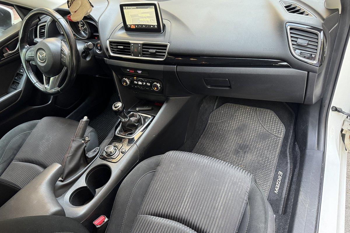 MAZDA Mazda3 1.5 Skyactiv-G Evolve