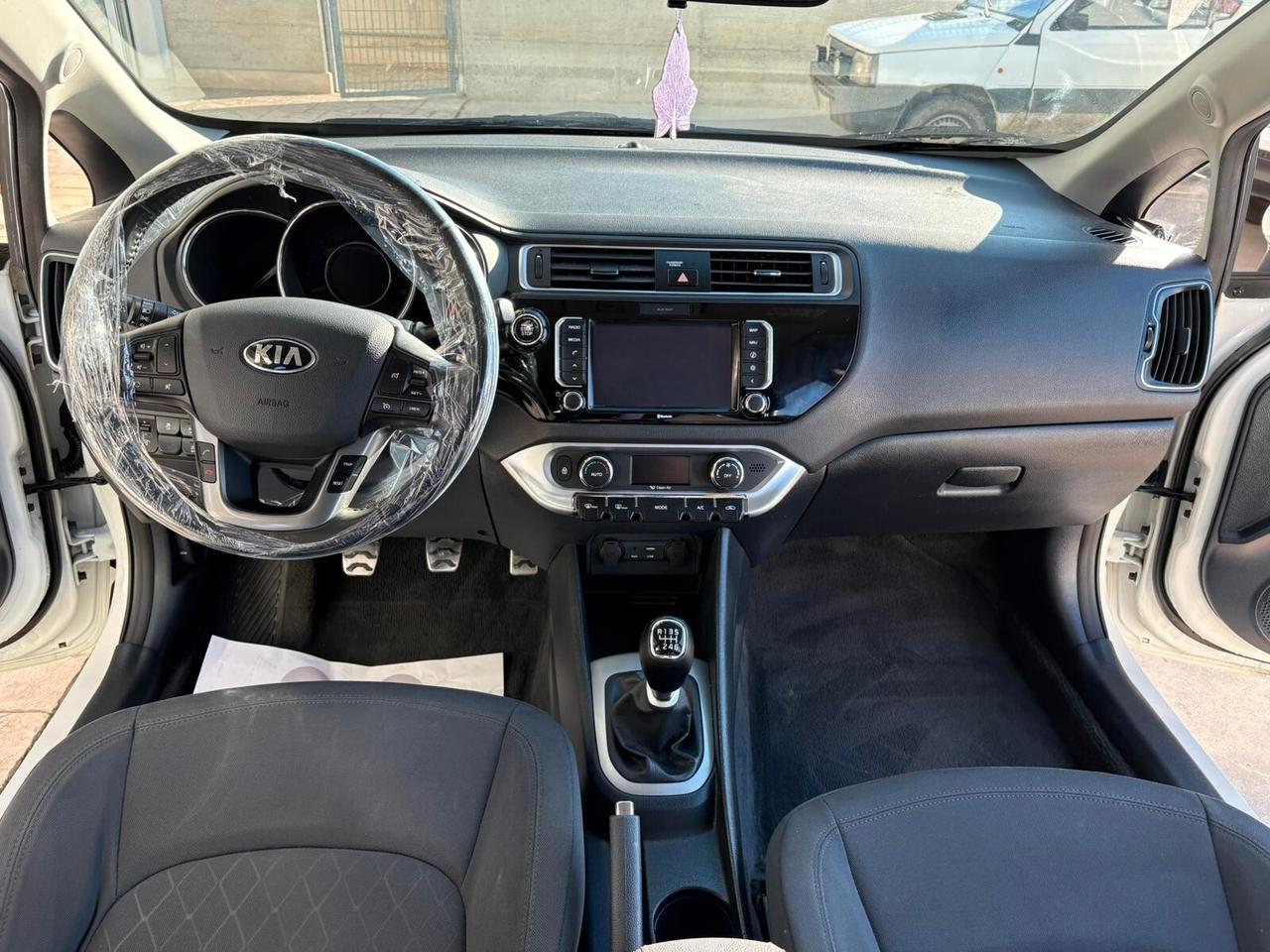 Kia Rio 1.4 CRDi 5p. Cool Collection