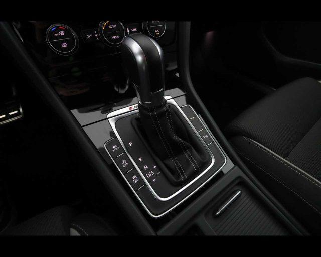 VOLKSWAGEN Golf R 2.0 DSG 5p.