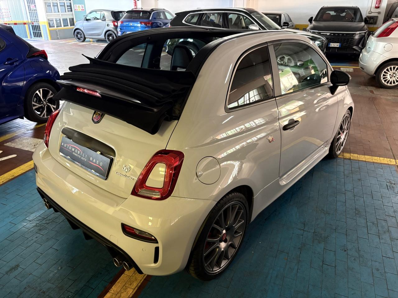 Abarth 595 C 1.4 Turbo T-Jet 180 CV Competizione