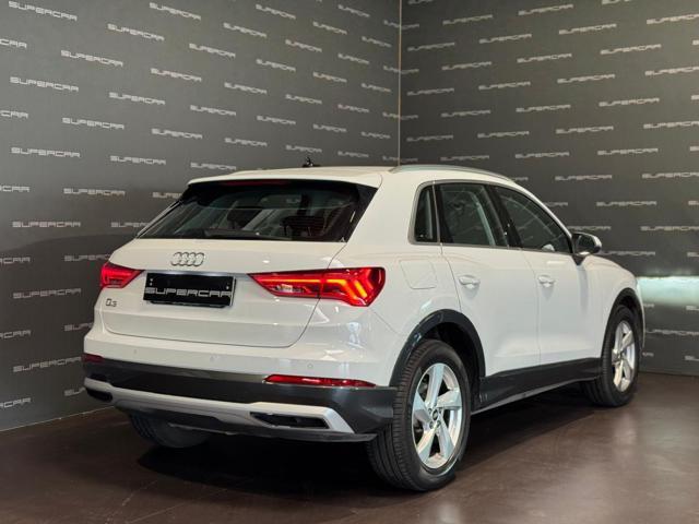 AUDI Q3 35 TDI S tronic Business Advanced