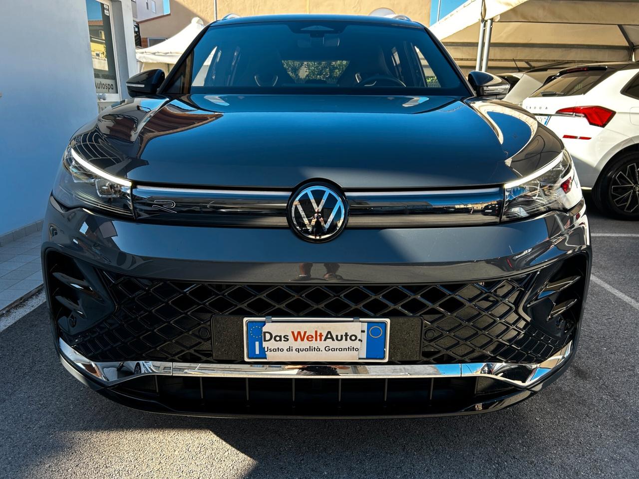 Volkswagen Tiguan 2.0 TDI 150 CV DSG R-Line 2025