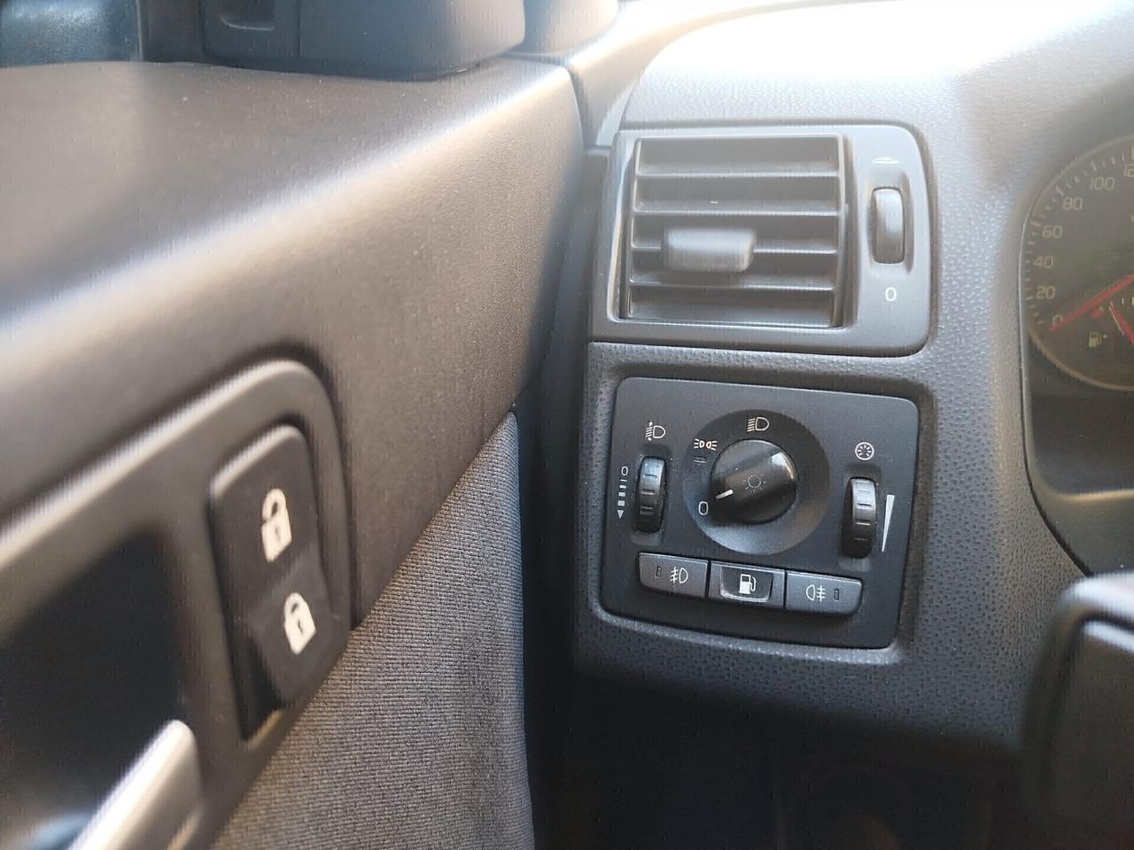 Volvo S40 1.6 D DISTRIBUZIONE RIFATTA