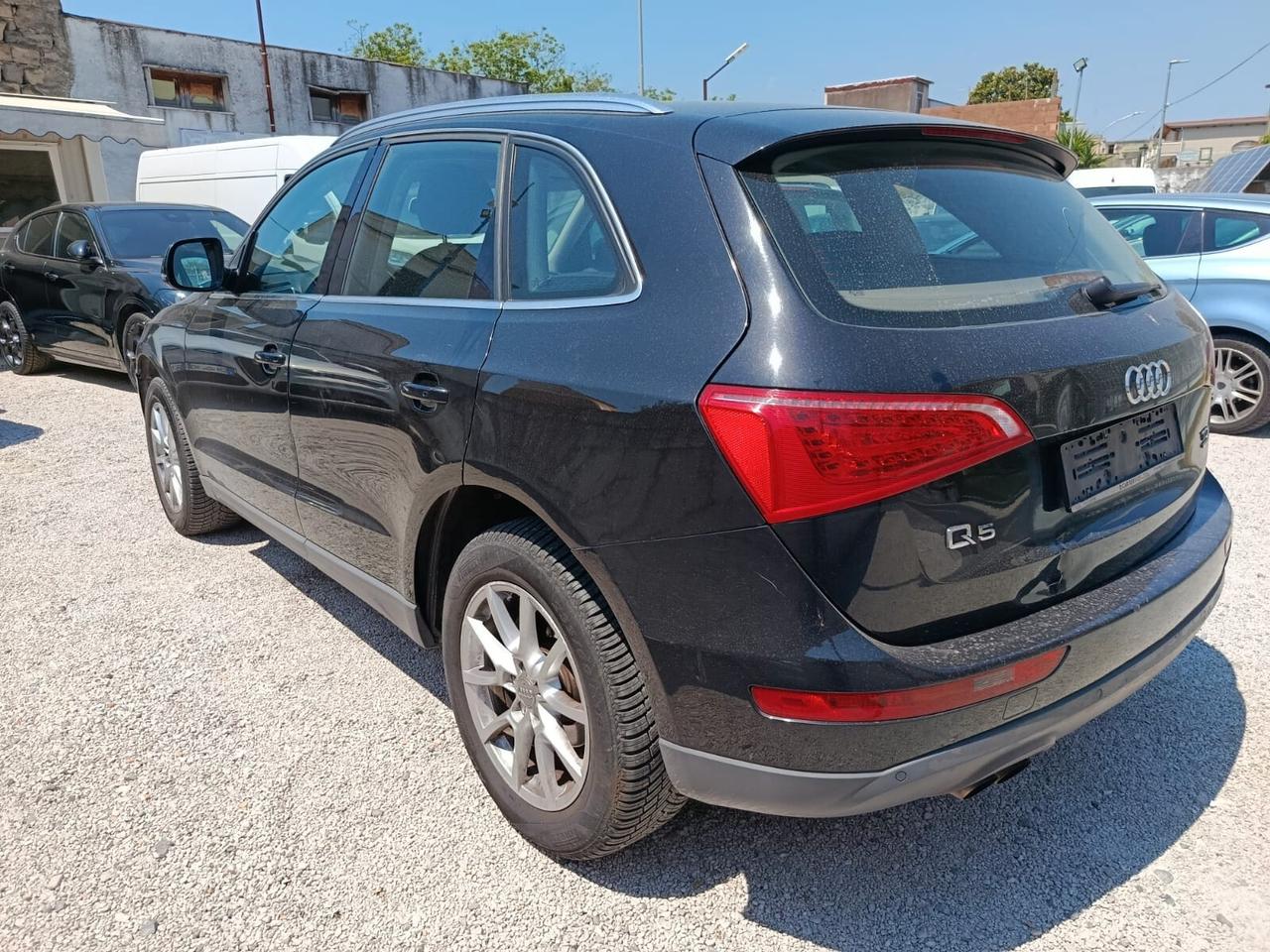 Audi Q5 2.0 TDI 170 CV quattro S tronic- 2012